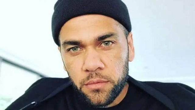 1676637980319007584.jpg daniel-alves.jpg